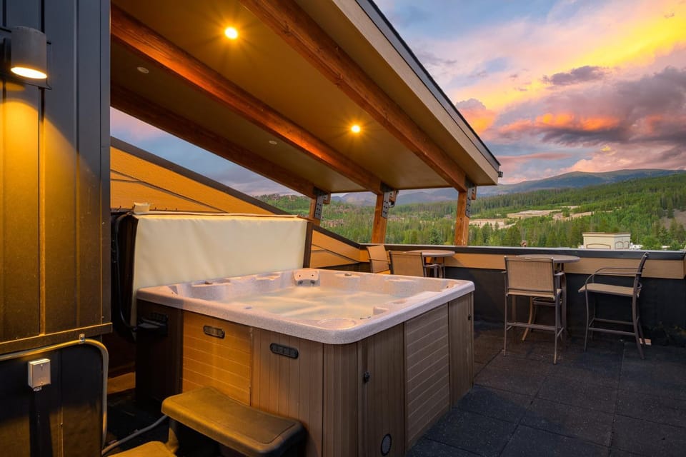 Hot Tub