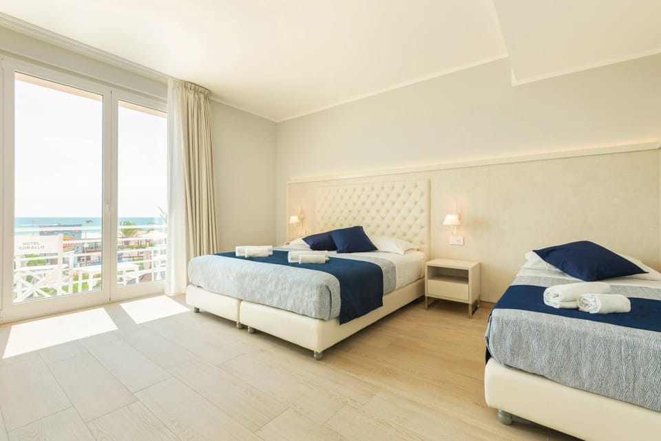 Bedroom, Sea view