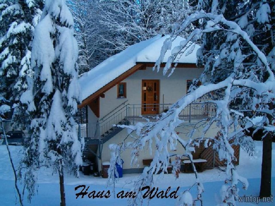 Property building, Facade/entrance, Winter