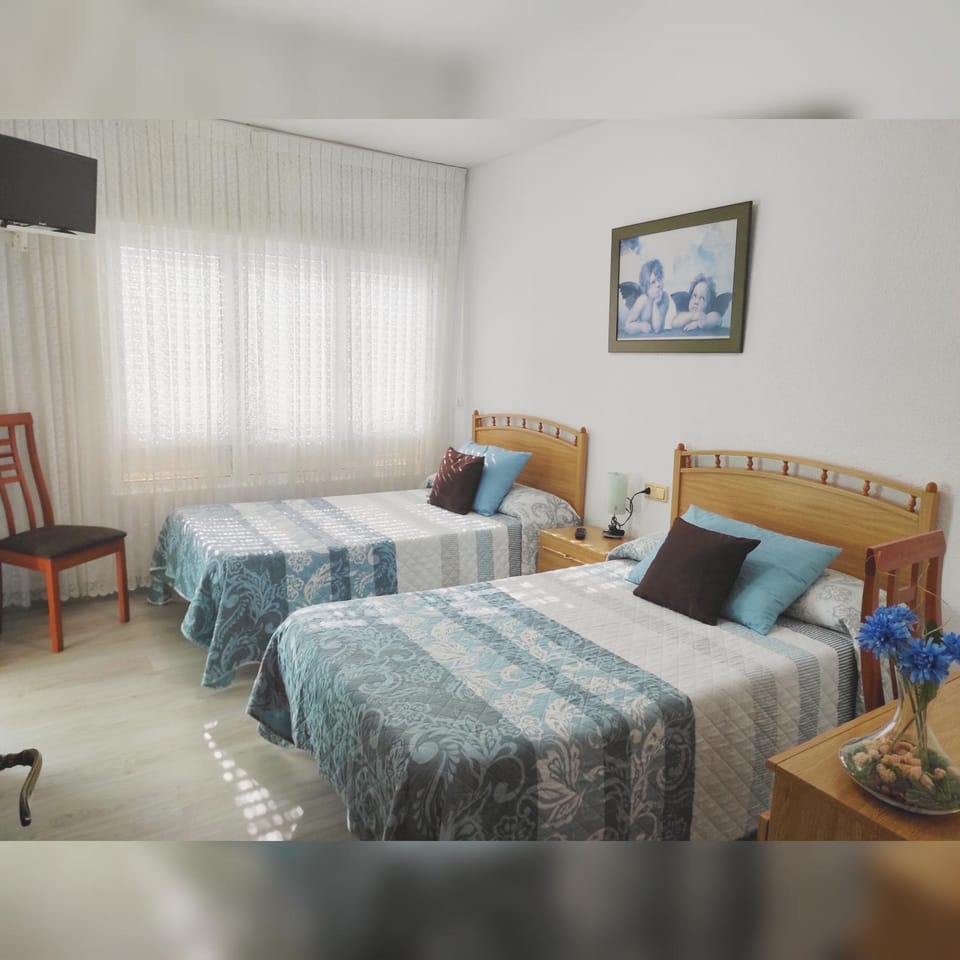 Hostal La Llave Bed and Breakfast in Castile and León