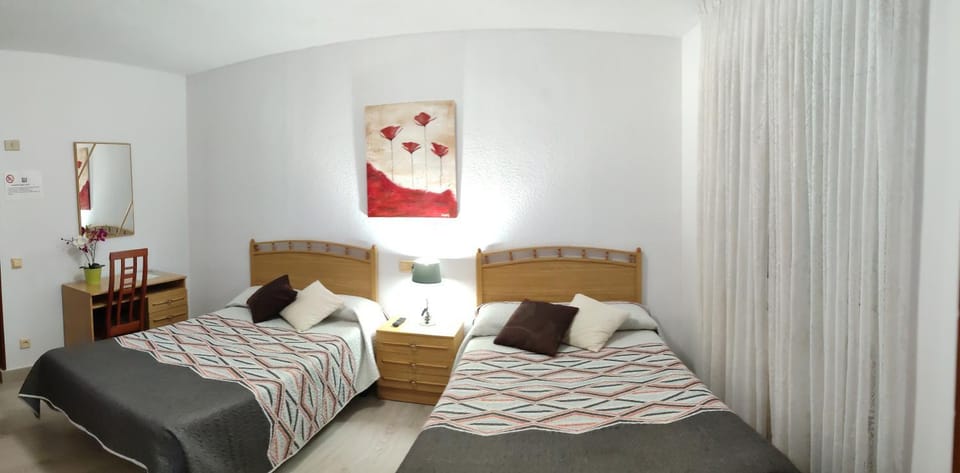 Hostal La Llave Bed and Breakfast in Castile and León