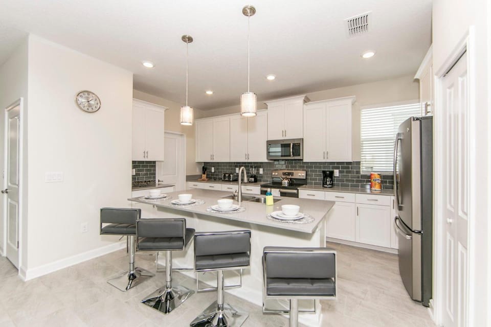1561JA Villa 5 Beds & 5 Baths with Private Pool-Spa House in Four Corners