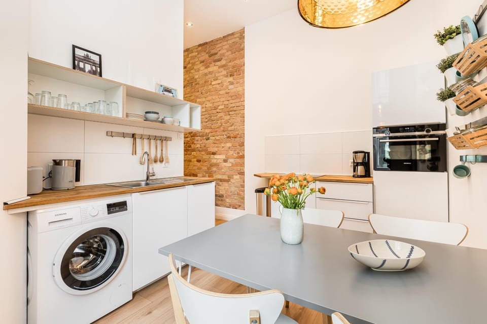 Stylish New Cube Loft II by Berlin-Wall-Apartments Apartment in Berlin