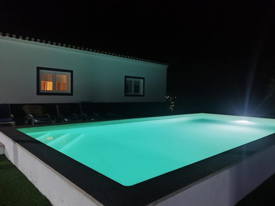 Night, Swimming pool