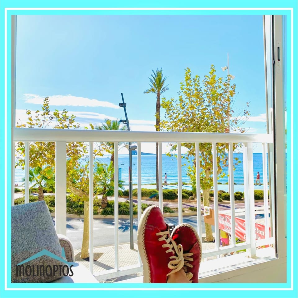 View (from property/room), View (from property/room), Beach, Beach, Landmark view, Landmark view, Sea view, Sea view, Street view, Street view, Quiet street view