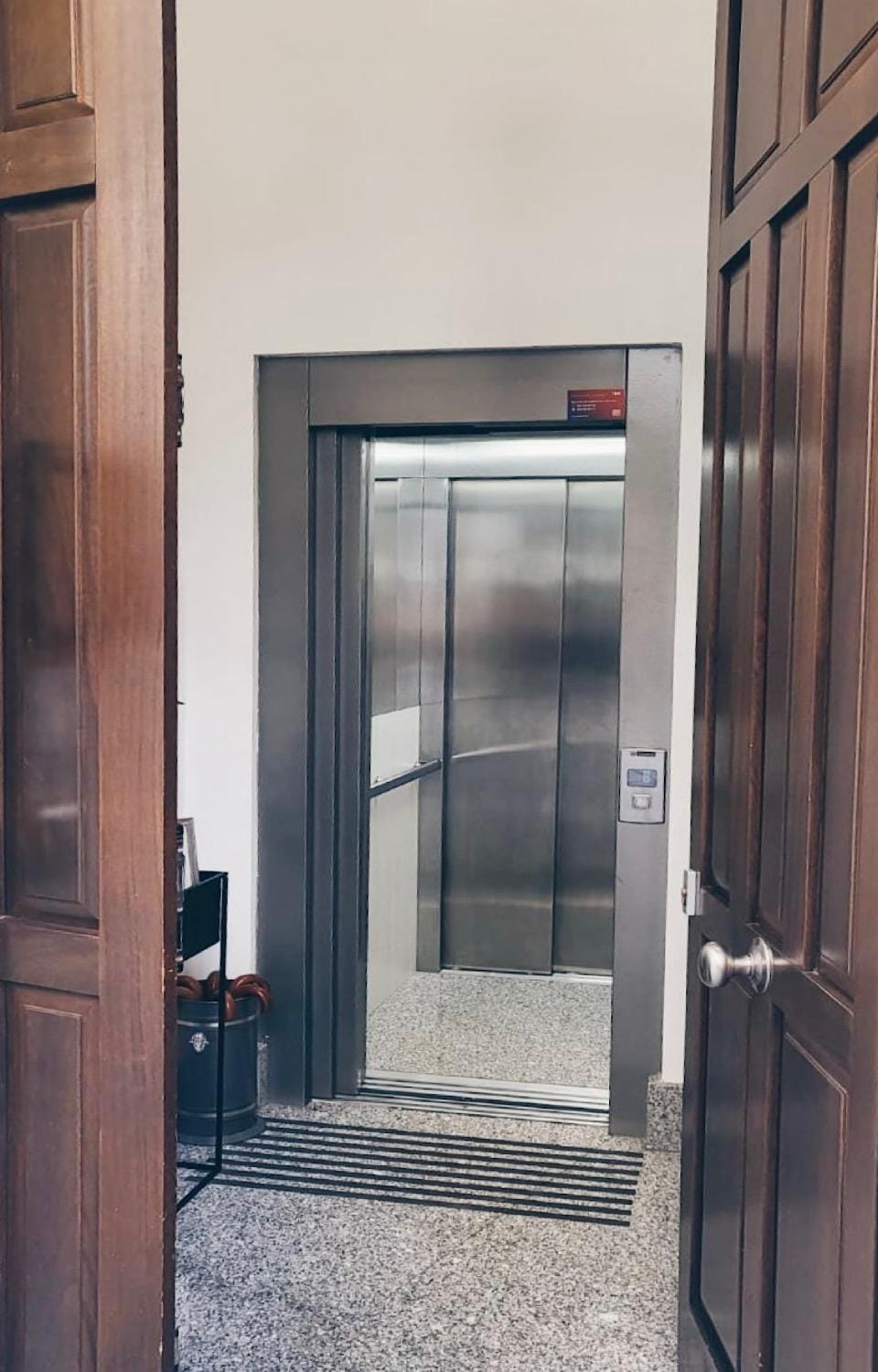 Lobby or reception, acessibility