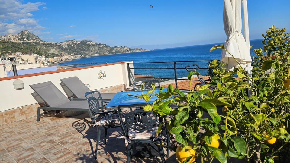Panoramic Terrace Room Apartment in Naxos