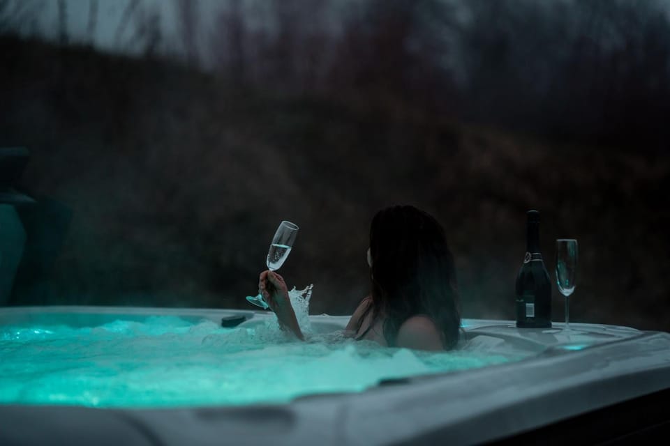 Natural landscape, Hot Tub