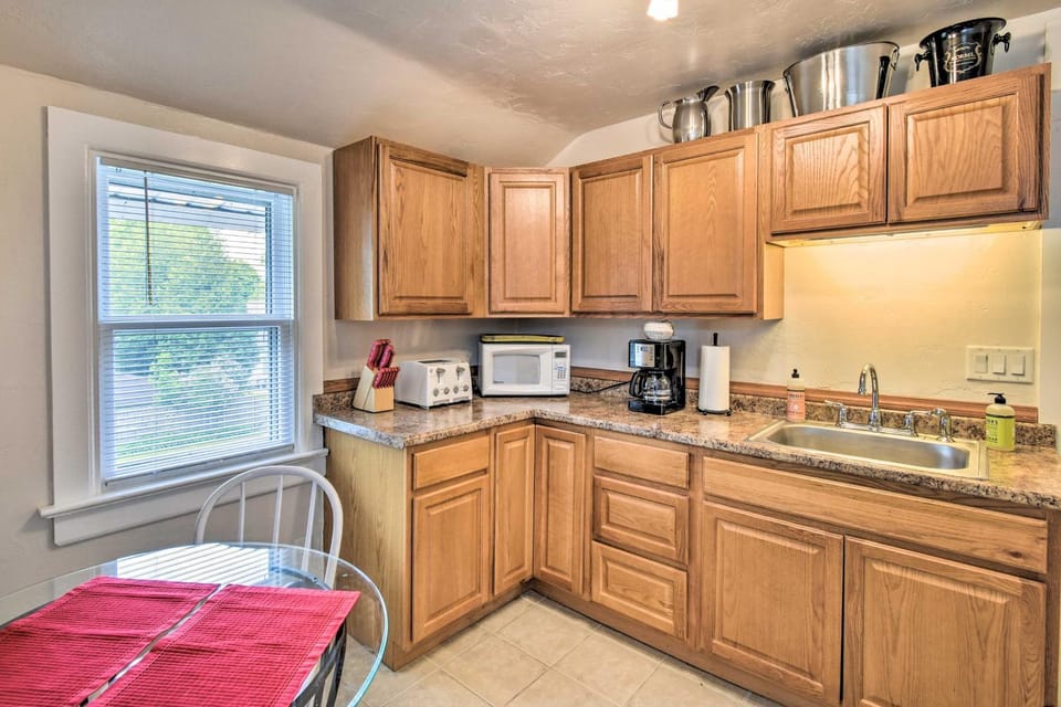 Cozy Unit w/ Patio: Walk to Dining, Lake Elkhart! Apartment in Elkhart Lake