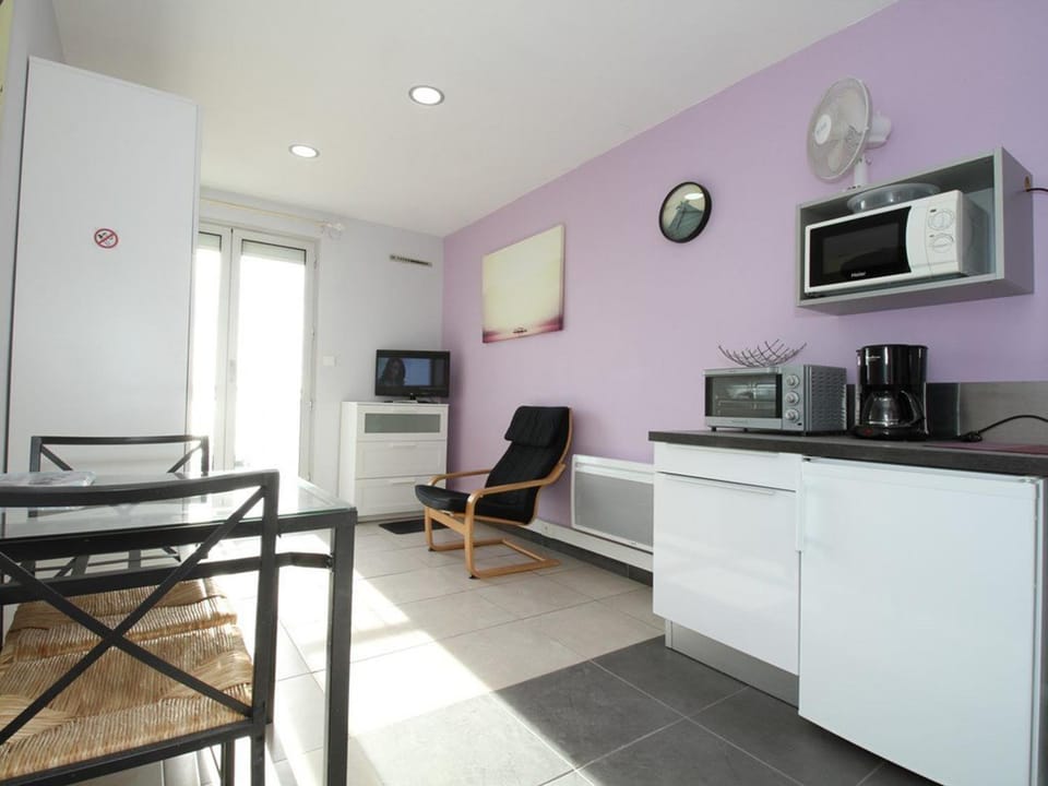 Studio climatisé avec WIFI à Balaruc-les-Bains - FR-1-553-23 Apartment in Balaruc-les-Bains