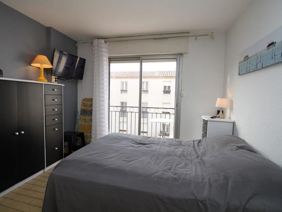 Studio 2* avec Balcon, Parking et Proche Thermes - Balaruc-les-Bains - FR-1-553-100 Apartment in Balaruc-les-Bains