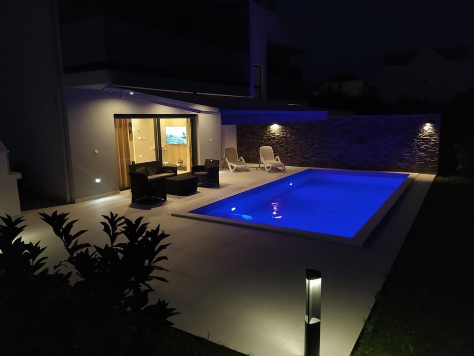 Villa TeSa 1 - heated swimming pool Villa in Šibenik-Knin County, Croatia