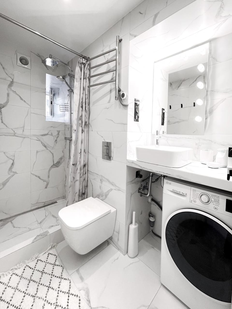 Shower, Toilet, washing machine, dryer
