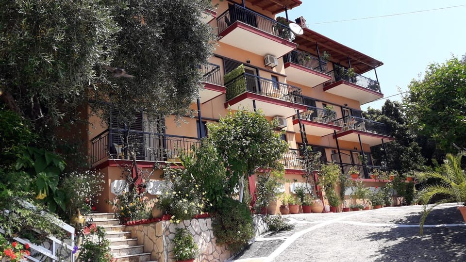 Vasiliki see view apartments Apartment in Peloponnese, Western Greece and the Ionian