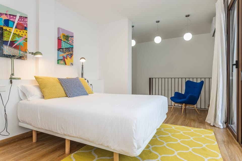 Bed, Bedroom