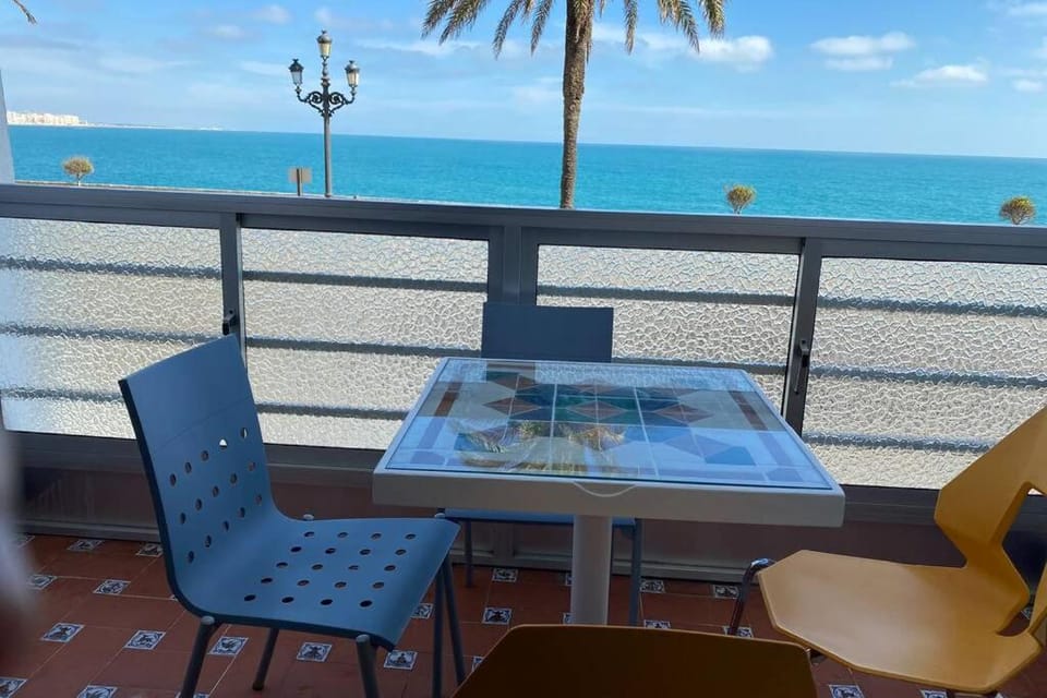Mirador Playa Caleta Cádiz Centro Grupo AC Gestion Apartment in Cadiz