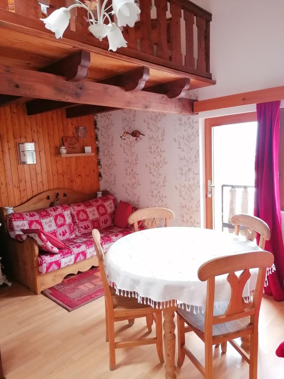 Gîte Le Wallis Apartment in Auvergne-Rhône-Alpes