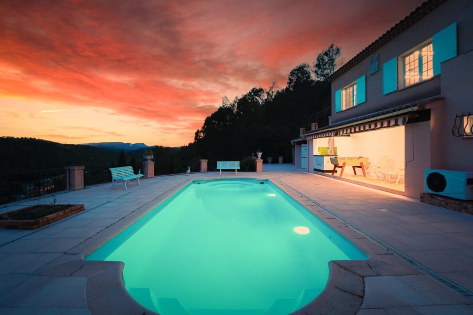 Night, Balcony/Terrace, Swimming pool