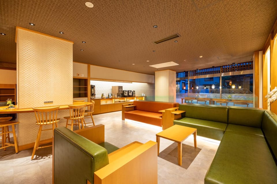 Lounge or bar