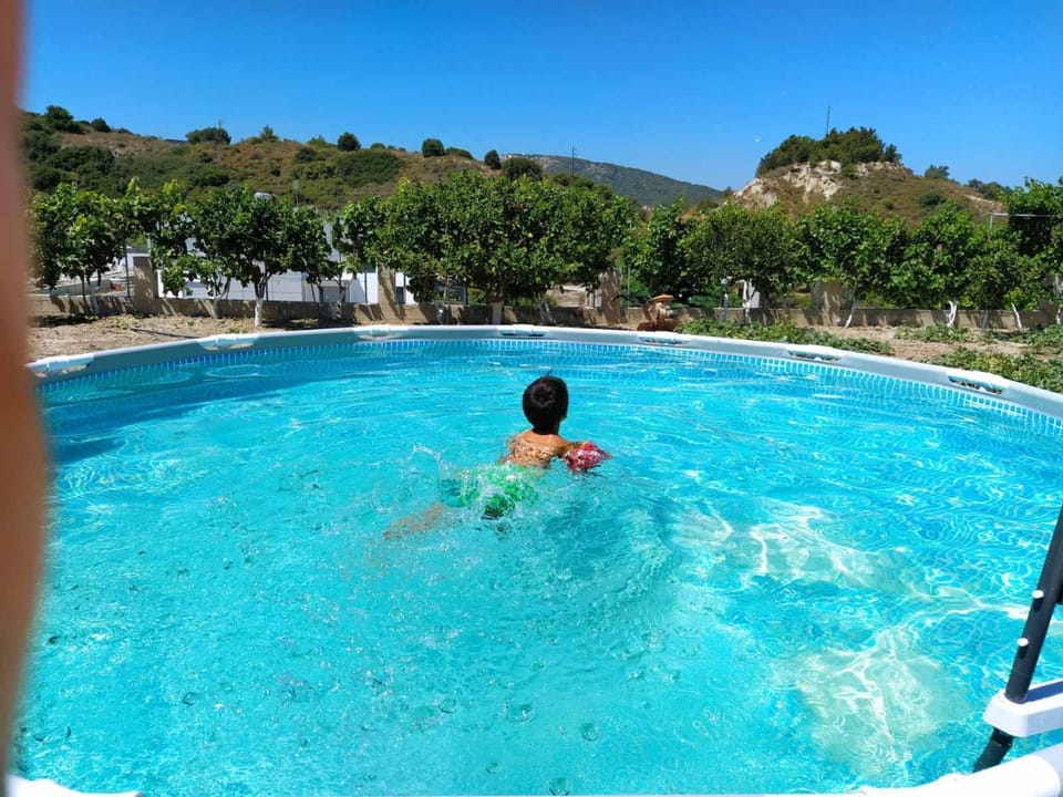 Swimming pool, Swimming pool