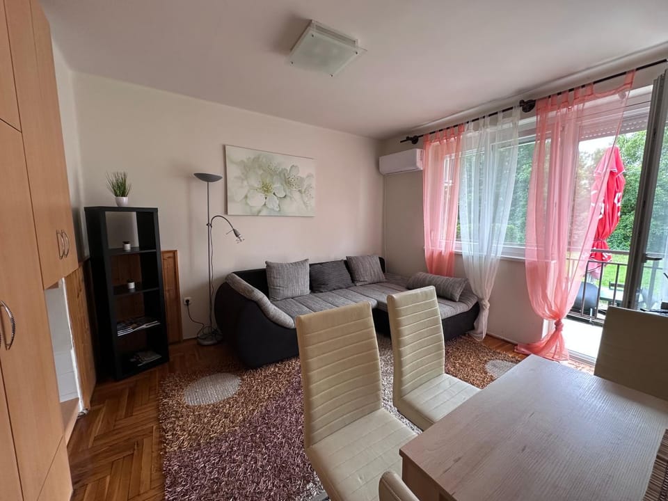 Dorka apartman Apartment in Hungary
