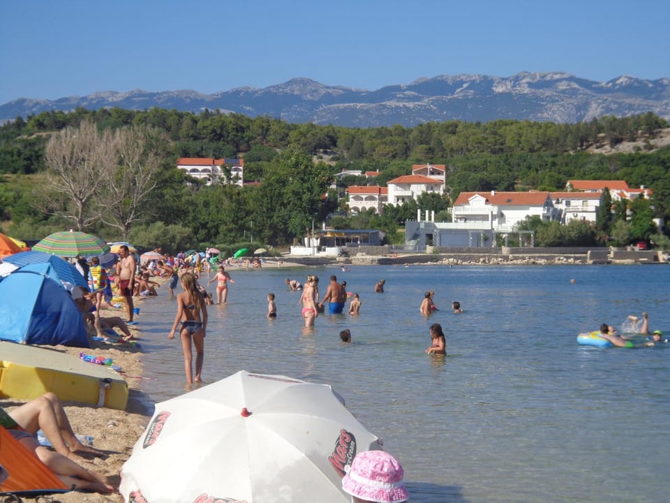 Apartments Cissa Apartment in Novalja