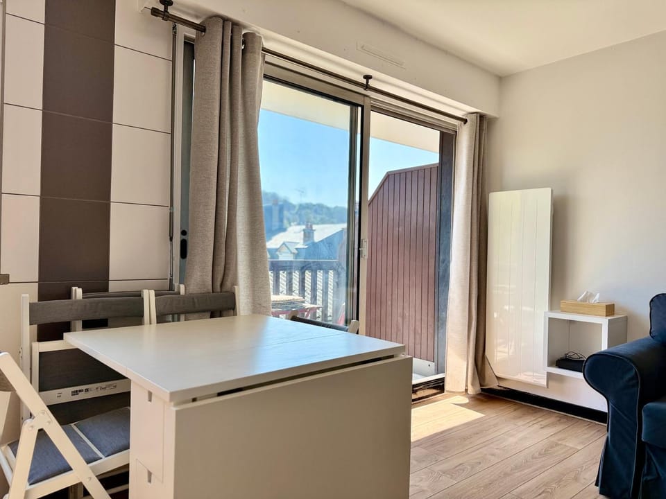 Le Yearling Apartment in Deauville