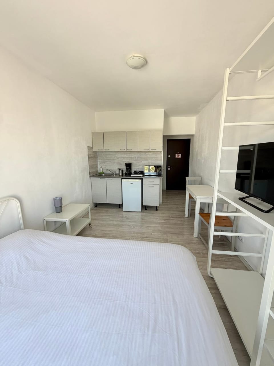Cozy Studio near the center of Cluj Apartment in Cluj-Napoca
