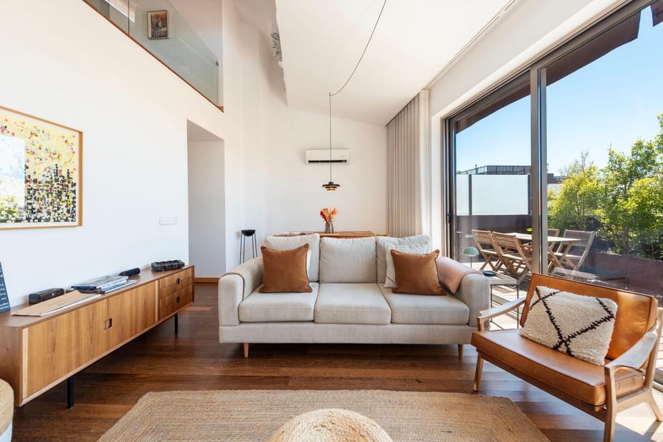 Balcony/Terrace, Living room, Dining area, Sunset