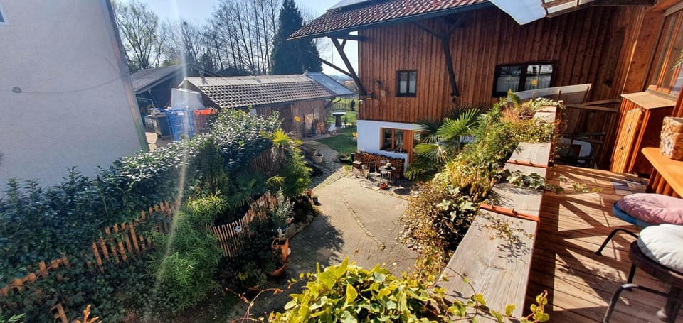 Facade/entrance, Garden