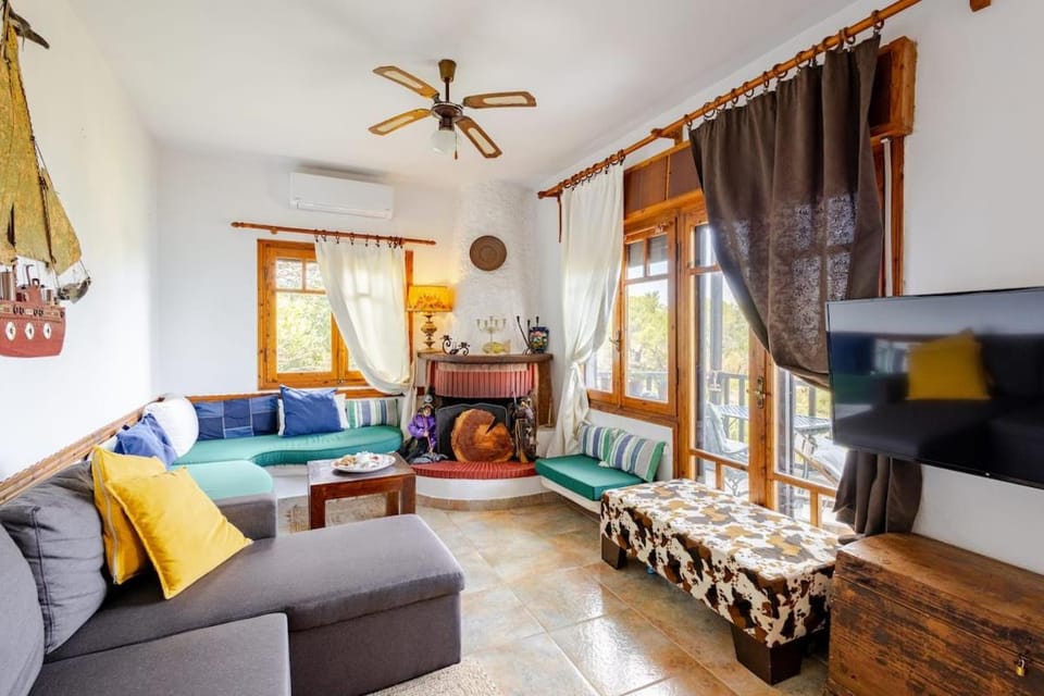 Holiday Apartment steps from the Beach House in Halkidiki