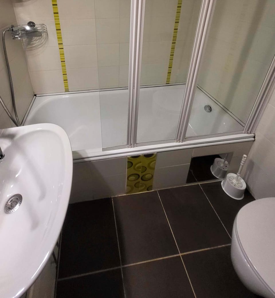 Toilet, Bathroom, Bath