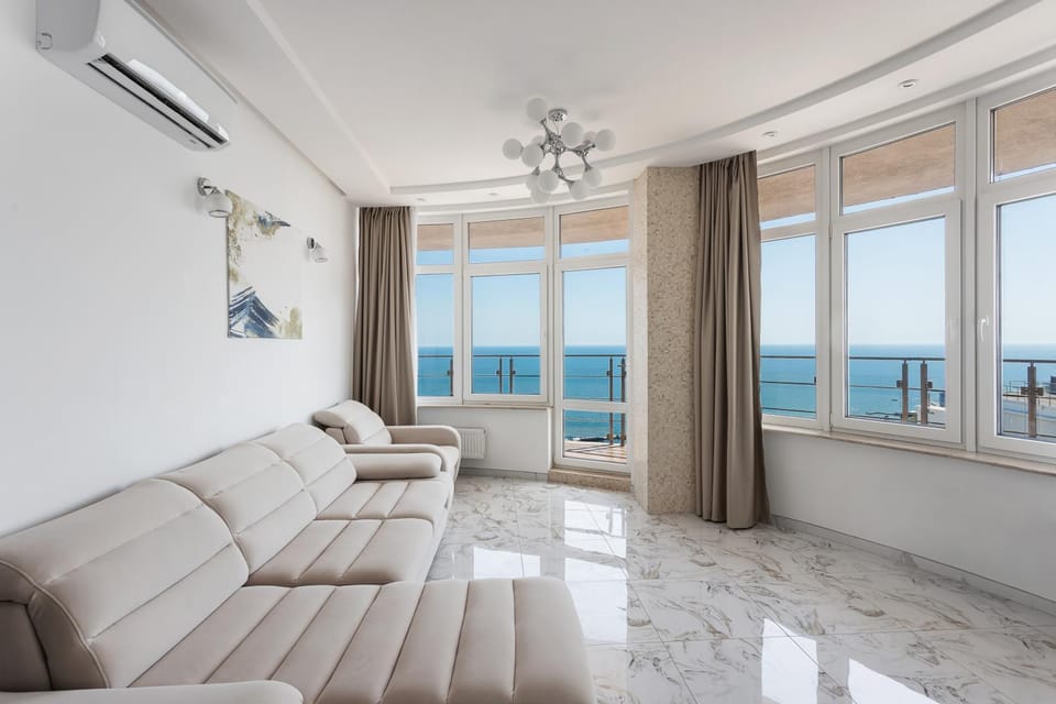 Sea Pearl Direct Apartment in Odessa