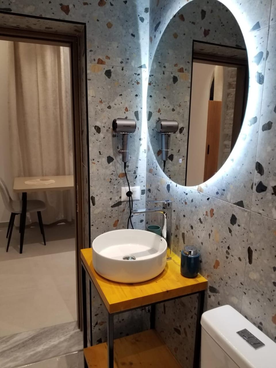 Home Away From Home Apartment in Sarandë
