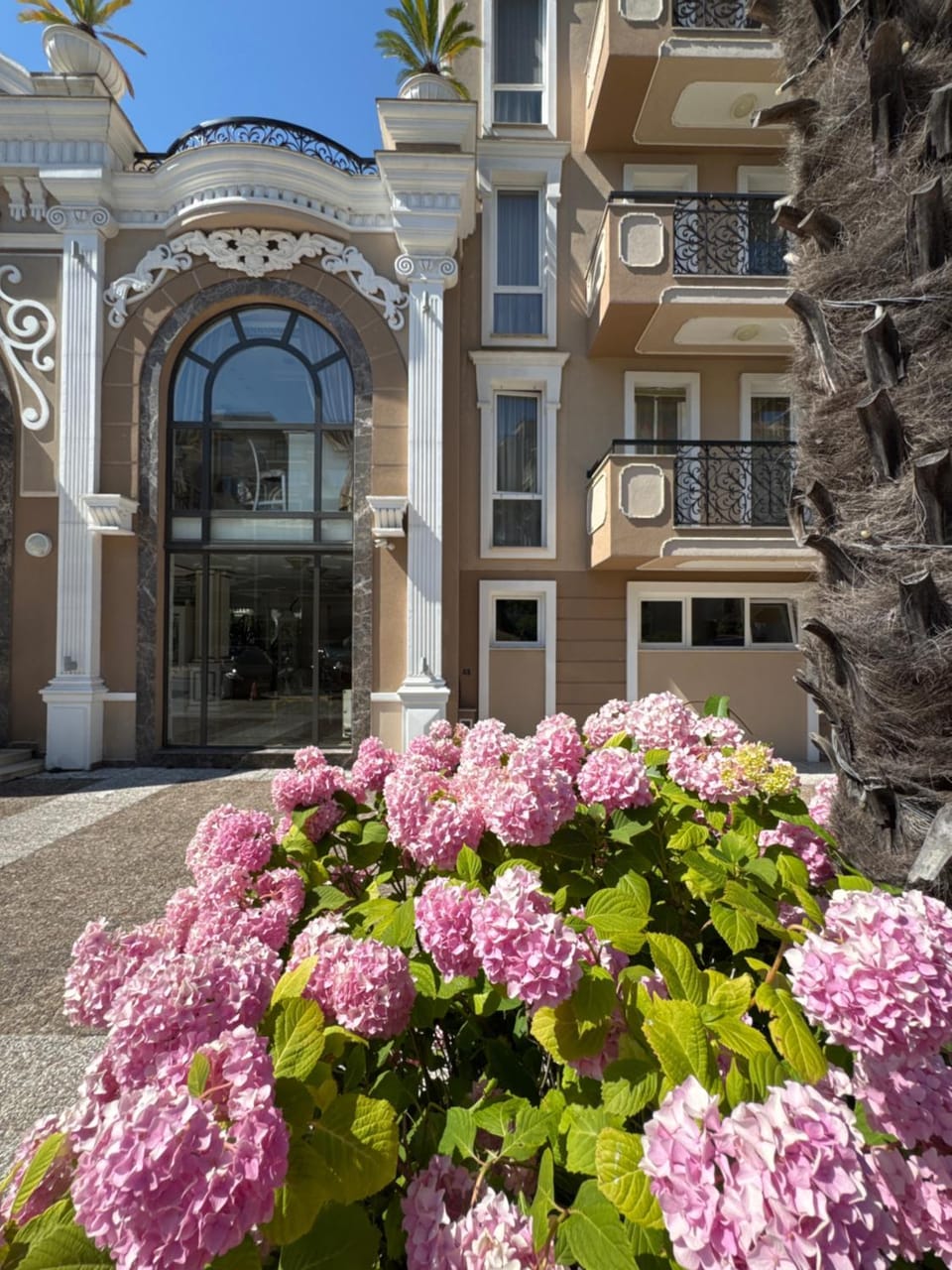 Property building, Facade/entrance, Spring, Day