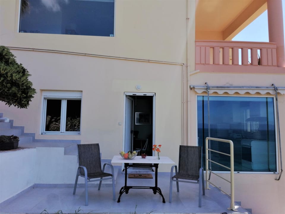 Emerald Apartment Halepa Apartment in Chania