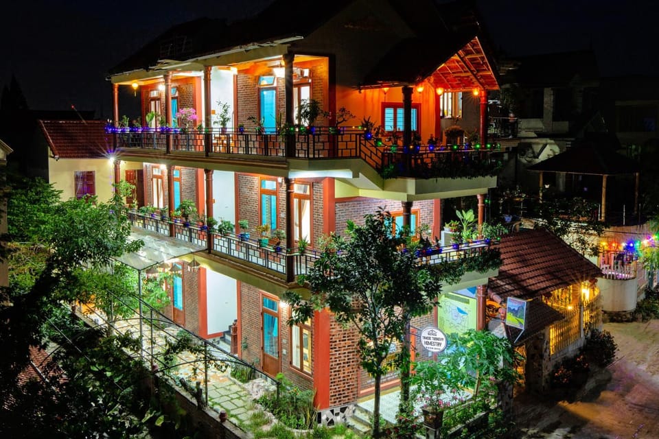 Property building, Night