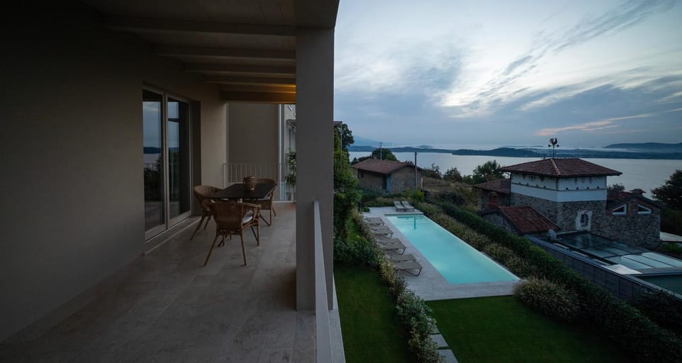 Balcony/Terrace, Pool view