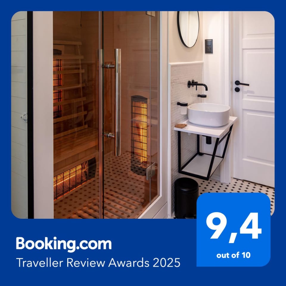 Sauna, Bathroom