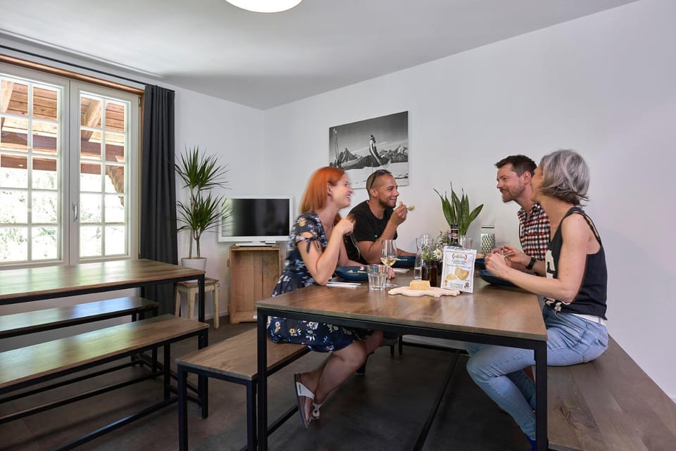 Chalet Turbina Hostel in Zermatt