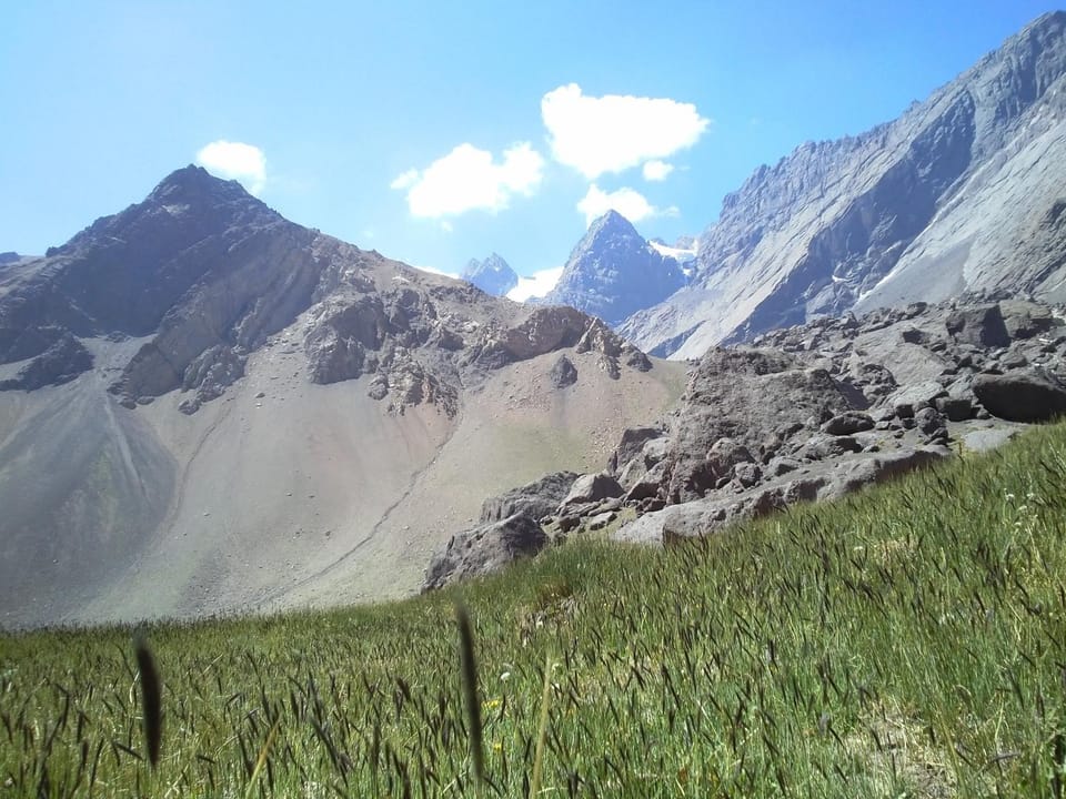 Hiking, Sports