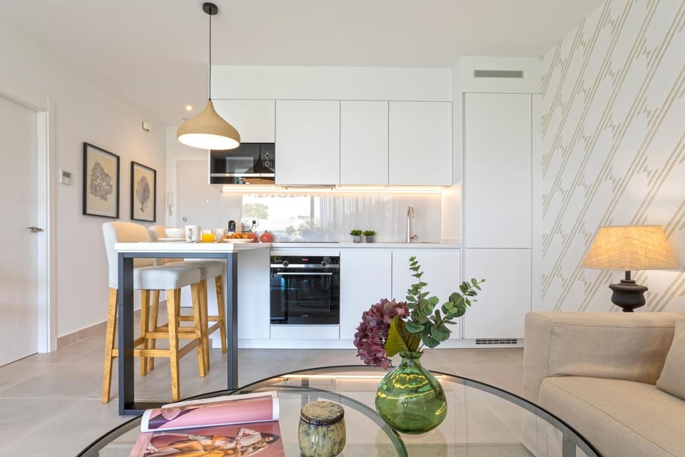 Kitchen or kitchenette, Living room, Seating area, Dining area, microwave, oven, stove, toaster