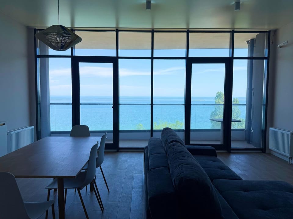 MAGNIT Apartments у самого моря Apartment in Odessa