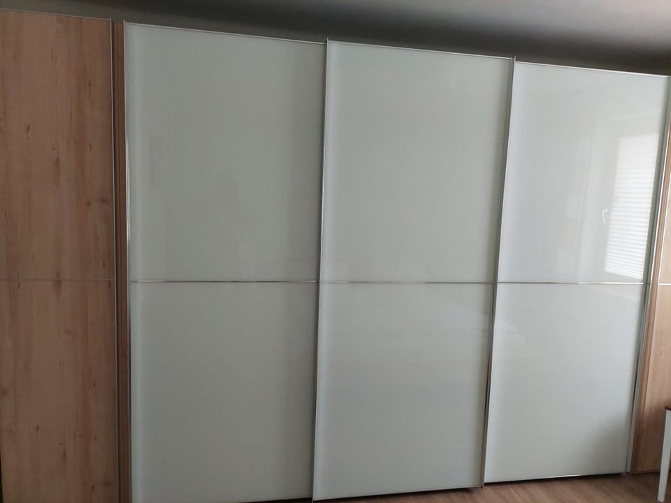 Bedroom, wardrobe