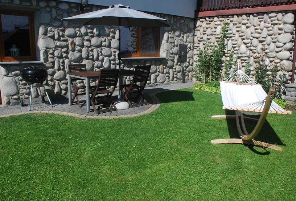 BBQ facilities, Garden