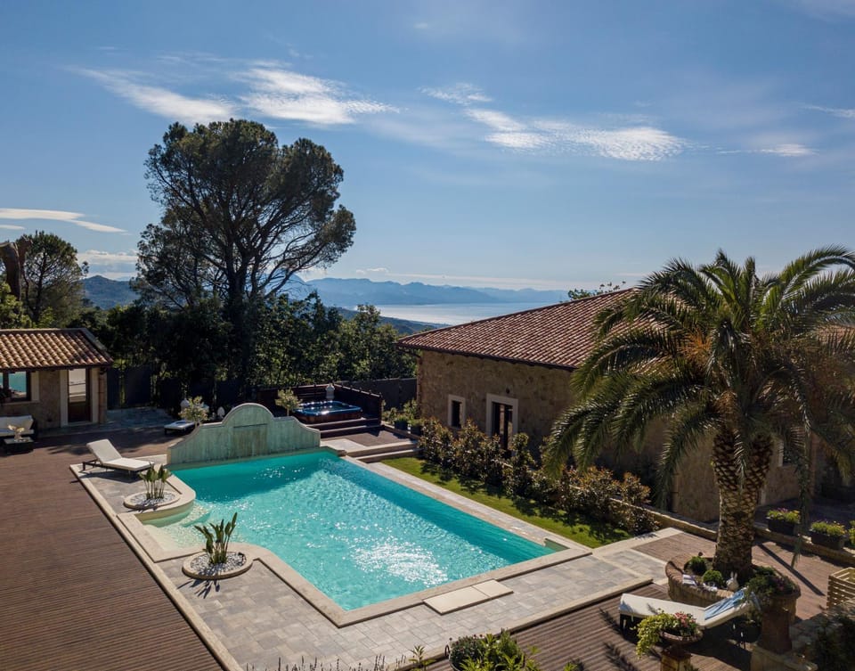 Pool view, Public Bath