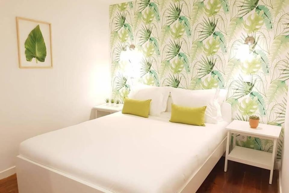 InLoveApartments - Typical Alfama Balcony Apartment in Lisbon