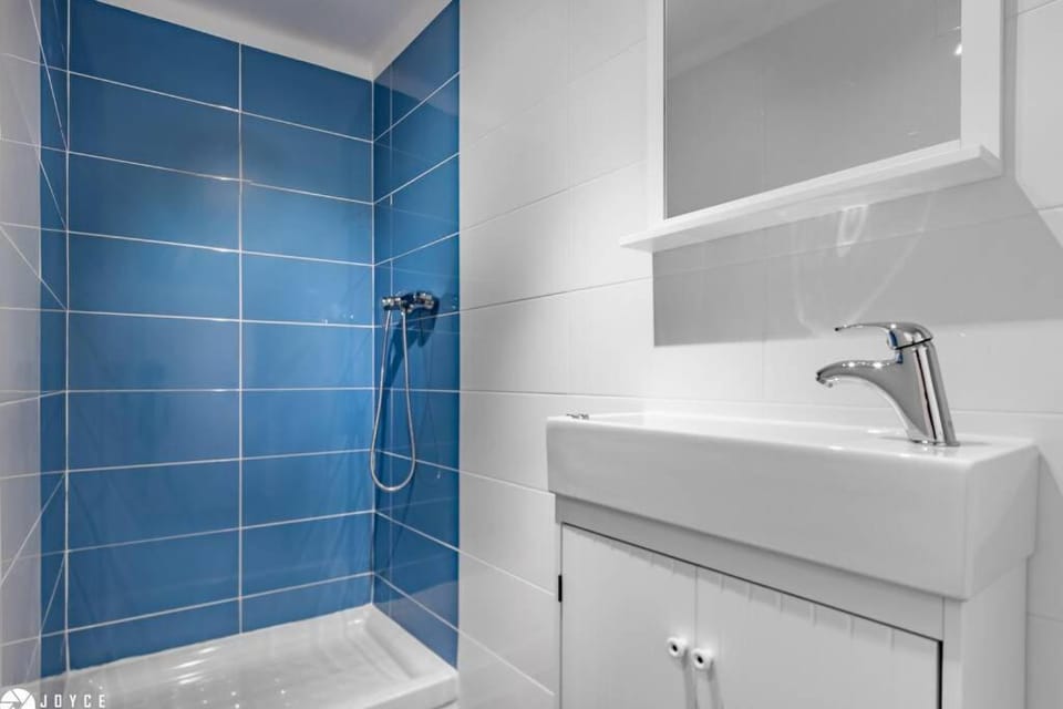 InLoveApartments - Window To Heaven Apartment in Lisbon