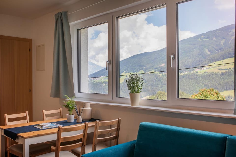 Appartement PIA Apartment in Tyrol