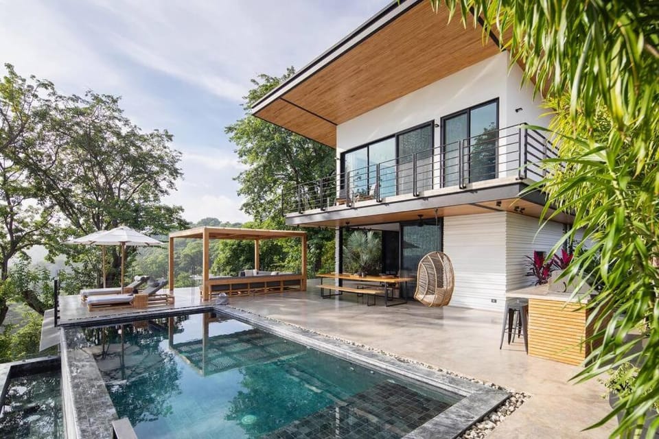 Property building, Pool view